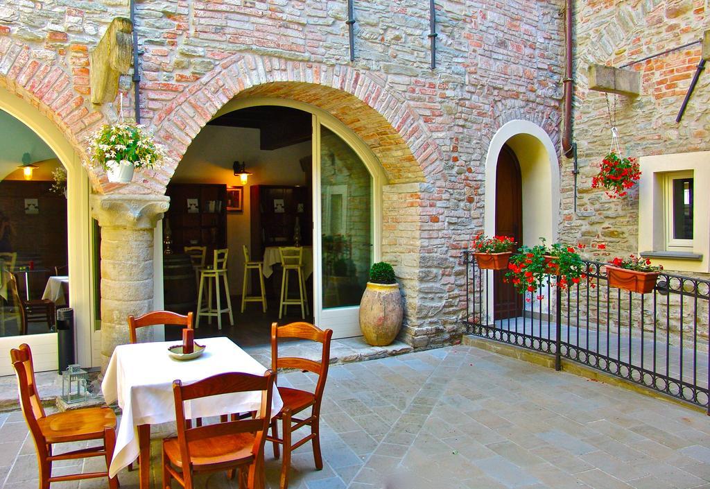 Hotel Talice Radicati Acqui Terme ภายนอก รูปภาพ